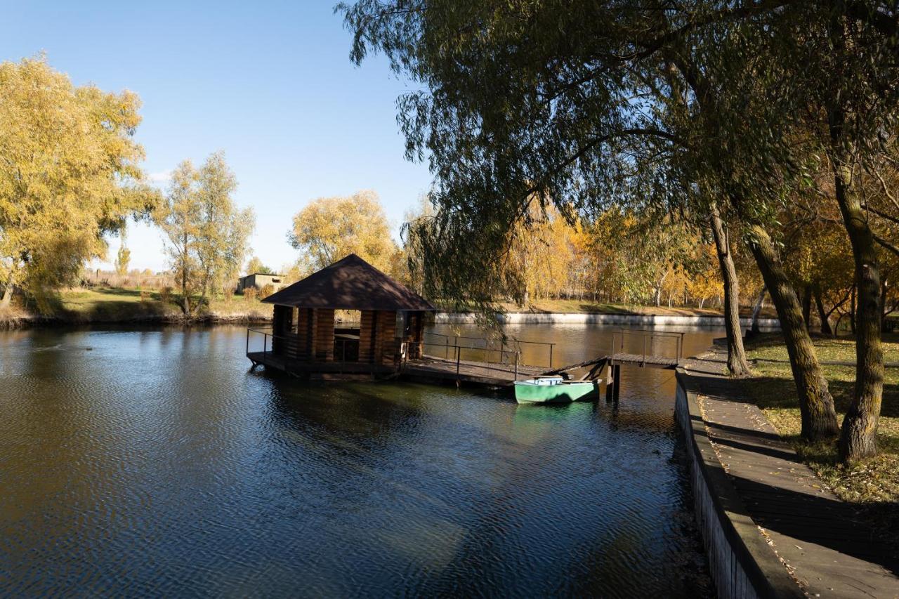 Hotel Veselyj Zajets Pirnove Exterior foto